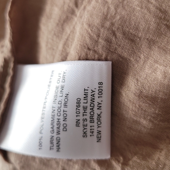 Skye's the Limit Top XL - Picture 11 of 11